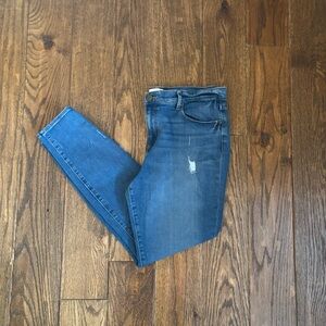 LOFT Women’s Skinny Mid-Blue Stretch Jeans with Subtle Distress